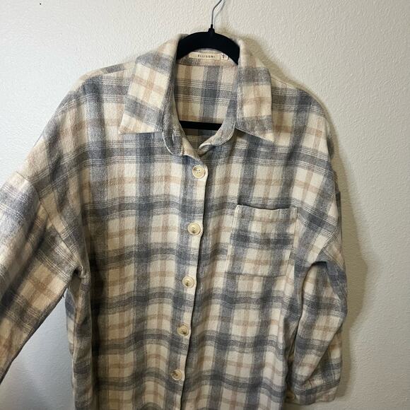 Ellison Gray and Beige Plaid Shacket Size Large - Picture 2 of 5